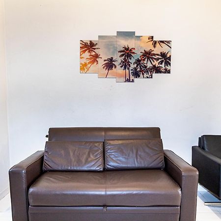 Studio Completo Na Praia De Copacabana Com Ar, Wifi, Netflix, Ate 4 Pessoas, Fundos Claro E Silencioso, Pauloangerami Pj135 Rio de Janeiro Zewnętrze zdjęcie